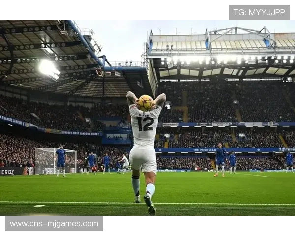 英超外籍球员潮催生战术融合，技术流与力量派并存提升观赏性